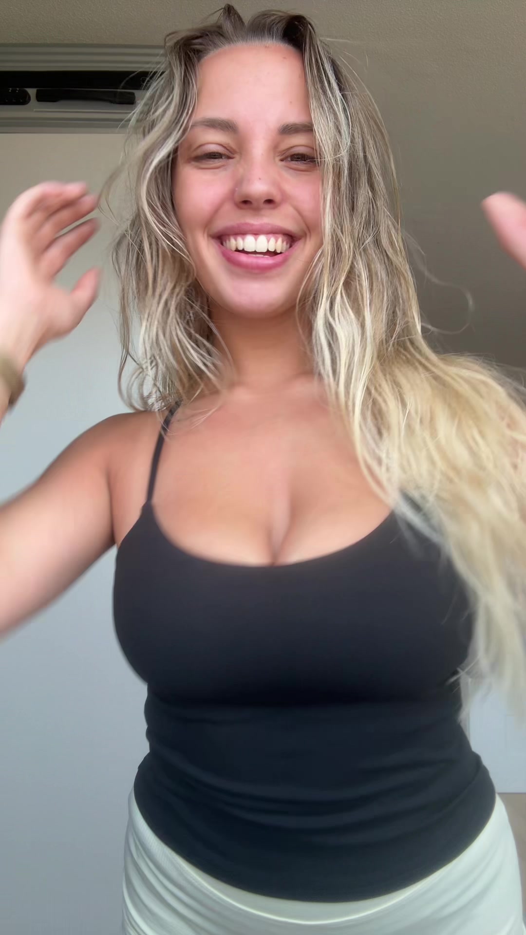 @jezabellosta