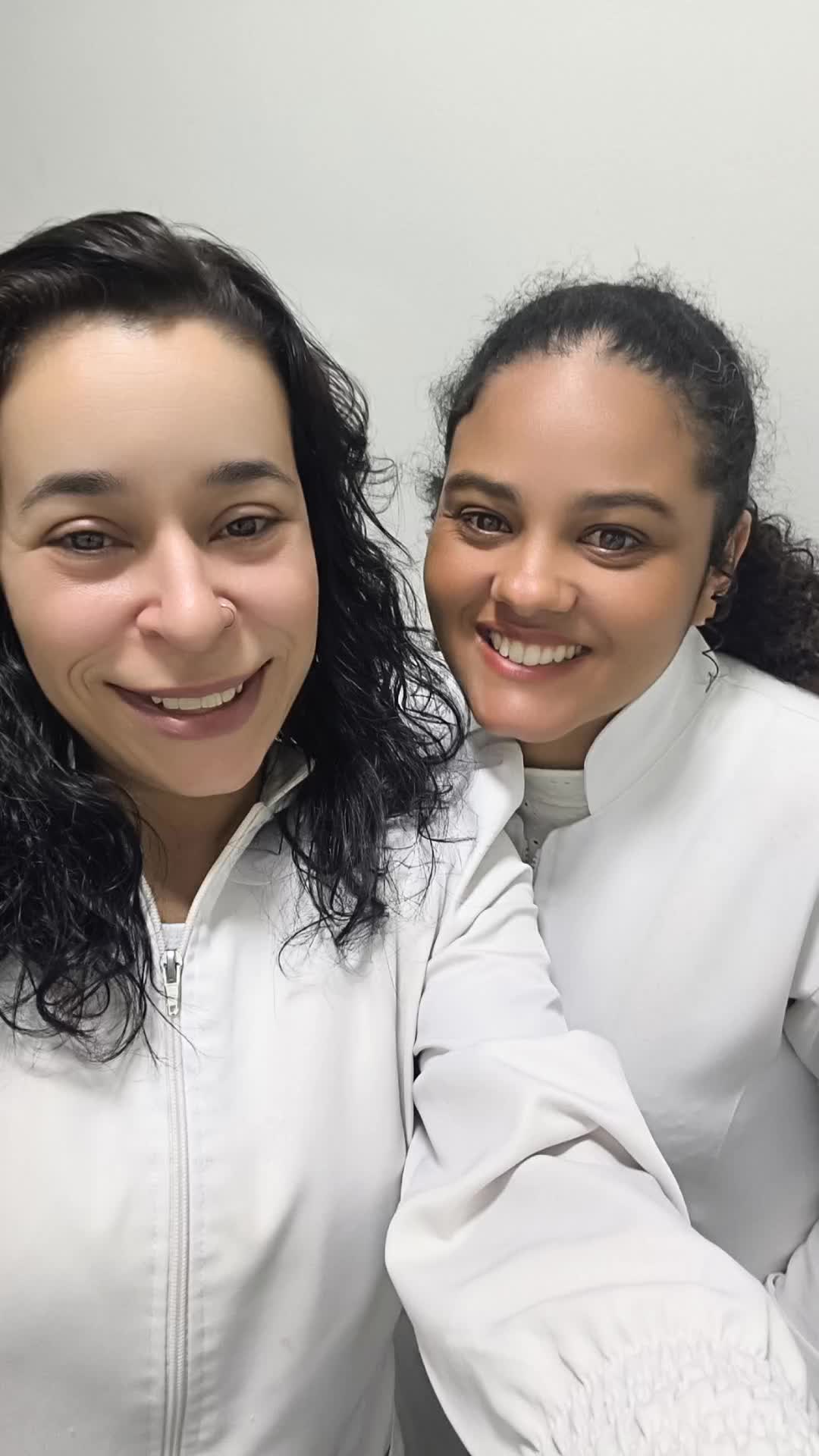 @Debora Pires🐈⬛