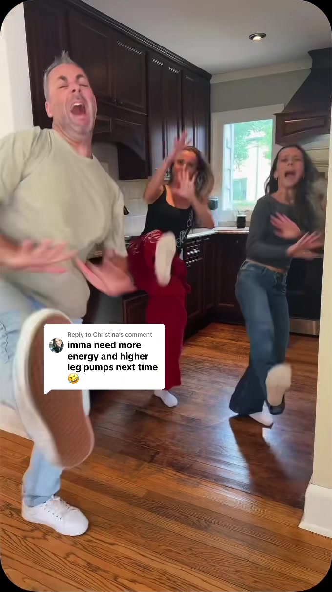 @The Dancing Family