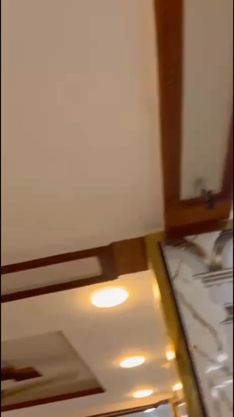 @⚜️