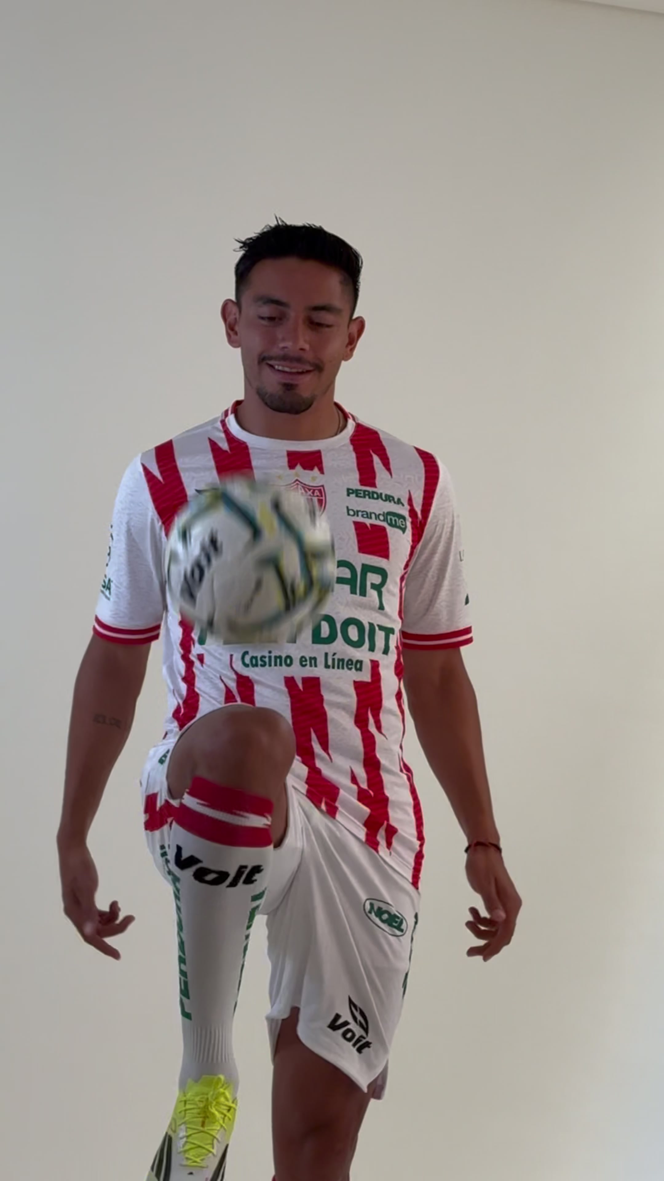 @Club Necaxa