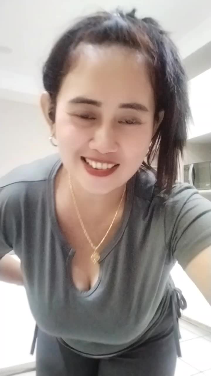 @CEMPLUk Si RATU NGEBOR BE