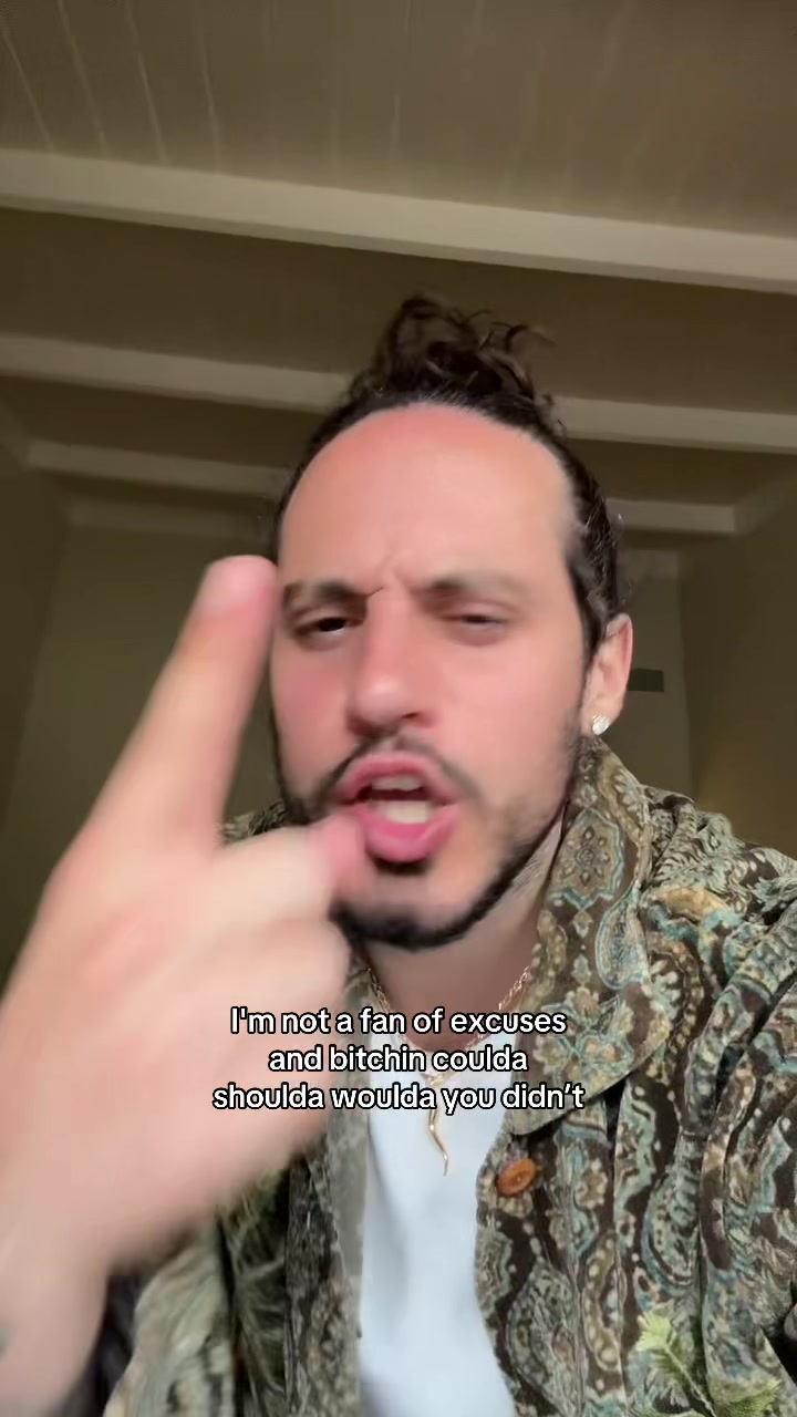 @RUSS
