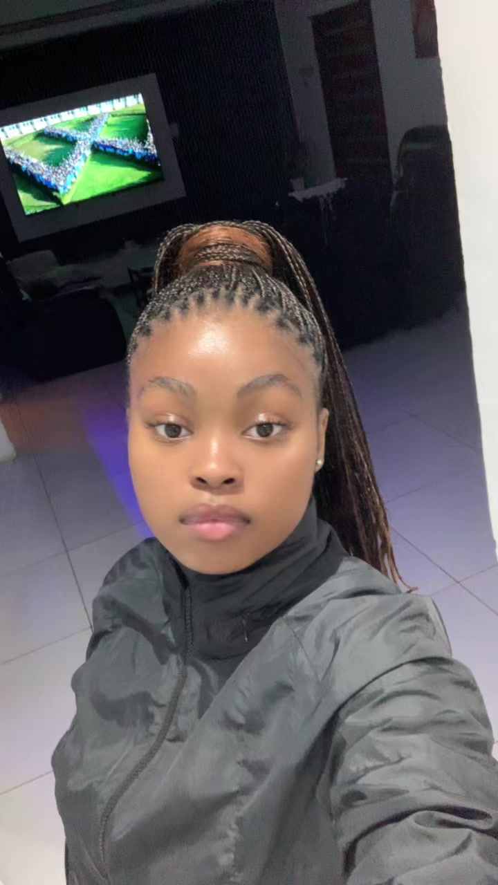 @Amkele 🧚.
