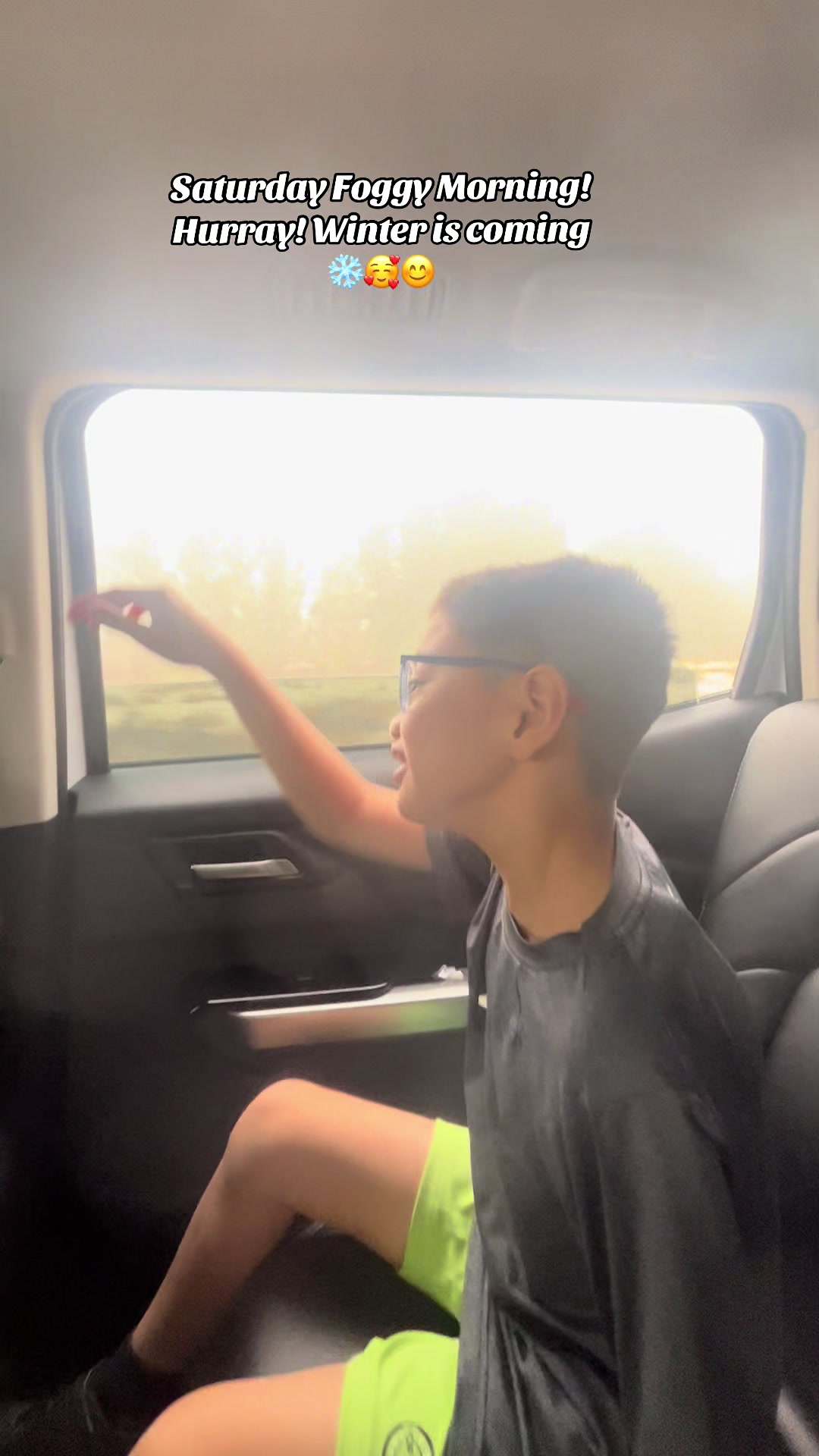 @MikmikVlogs