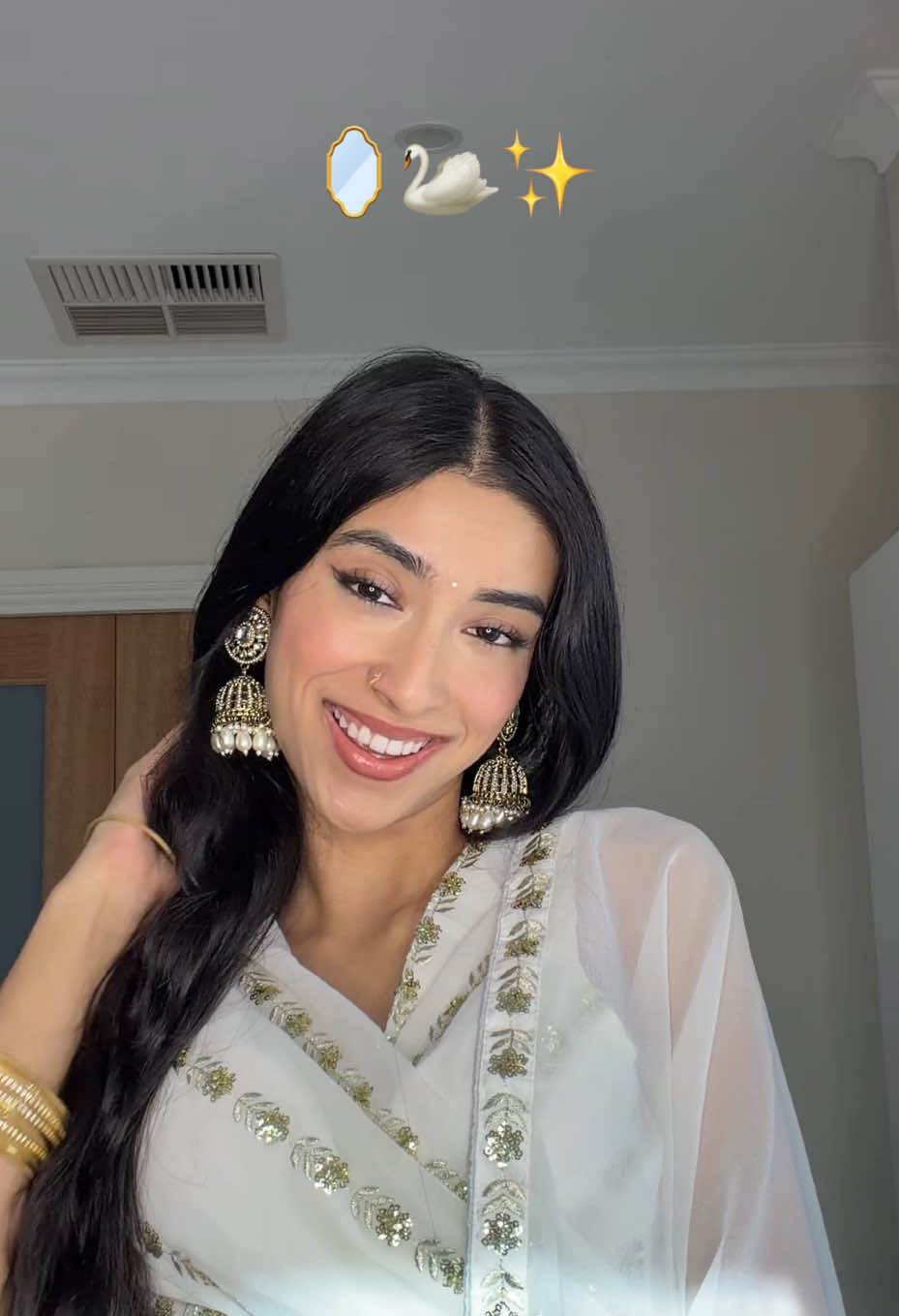 @Laxmi 👸🏻🇳🇵