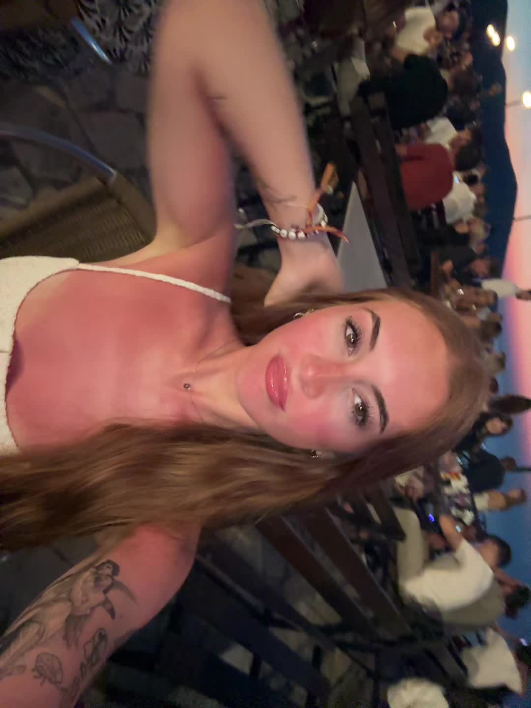 @red👩🏻🦰