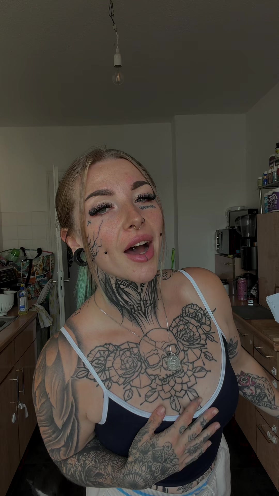 @Sharonimo