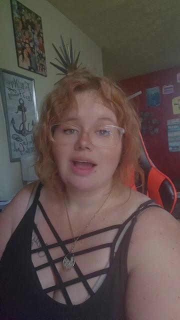 @Maddie Jackson || Author