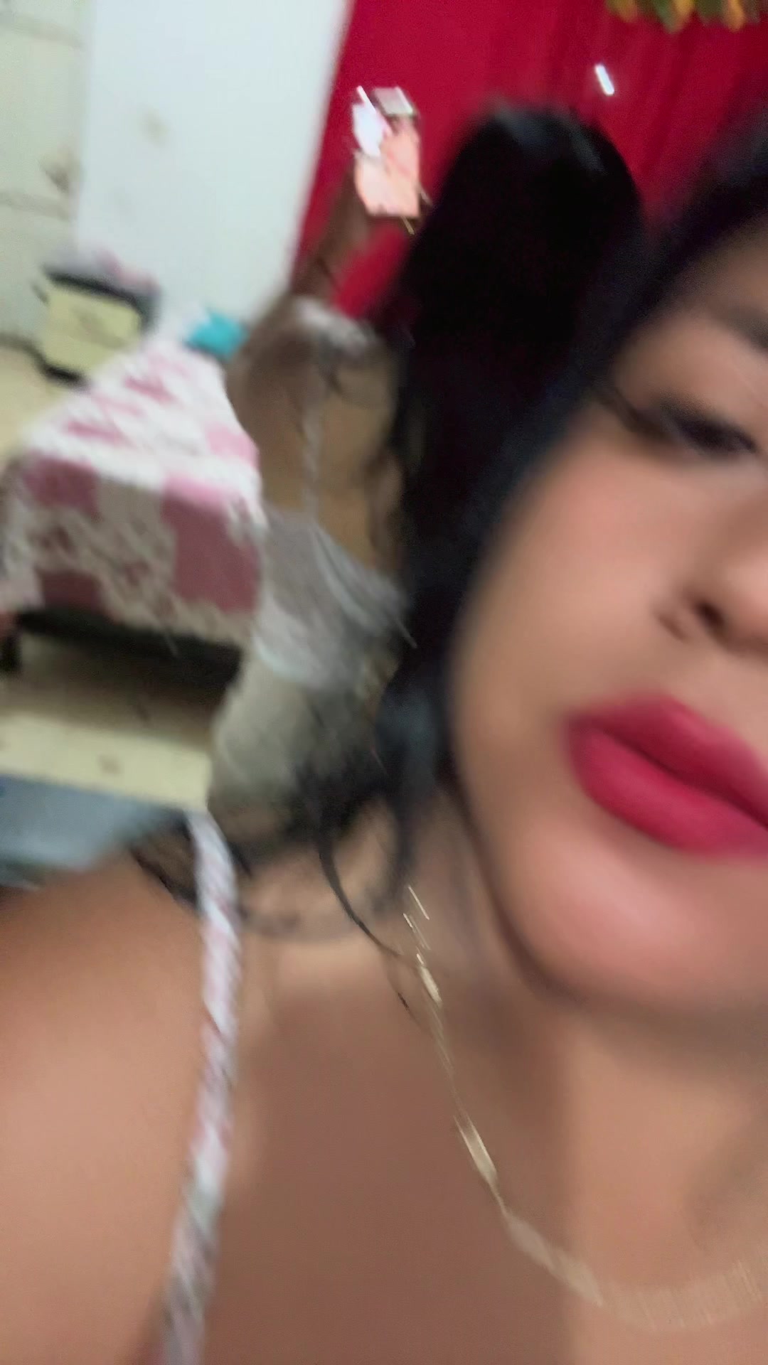 @Gloria