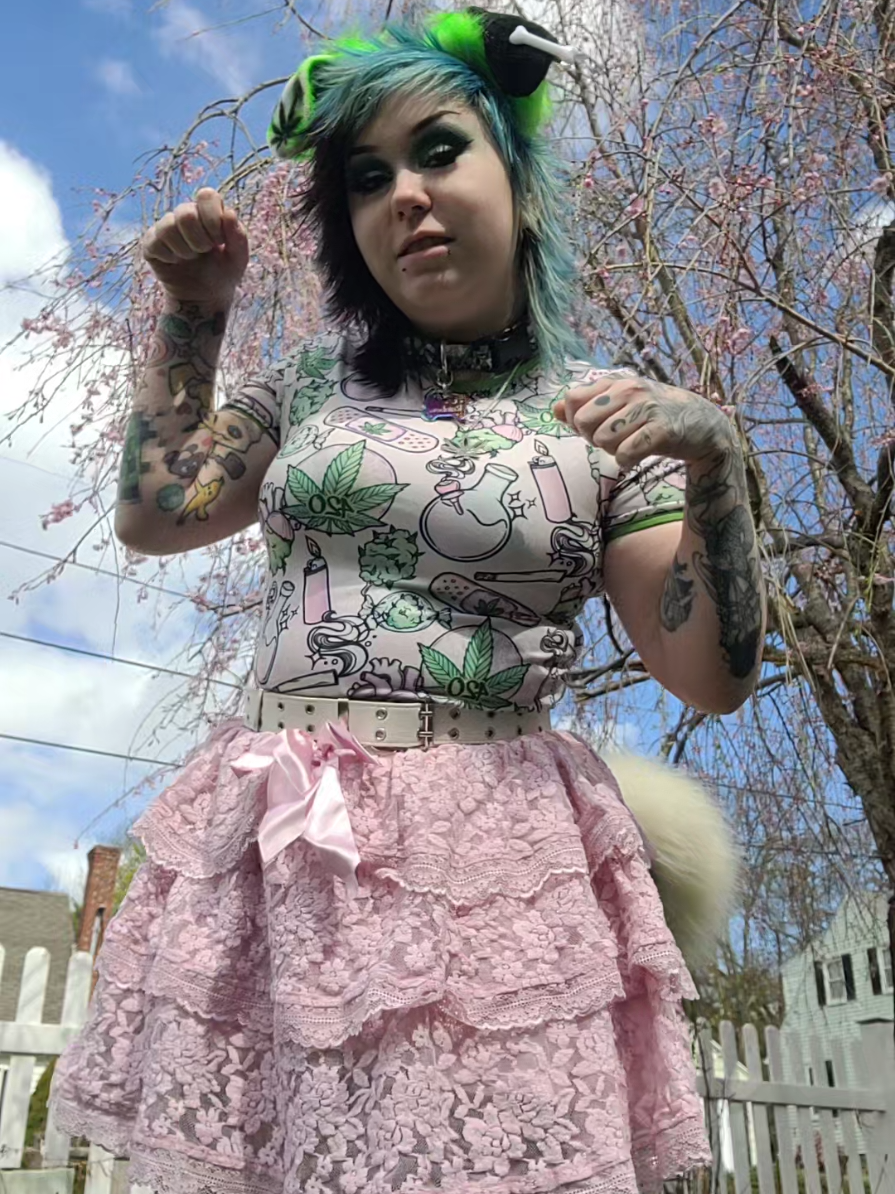 @Rainbow🏳️🌈Artist/Streamer🍃