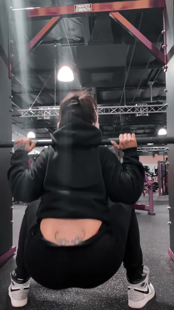 @NIKKIIBABYY