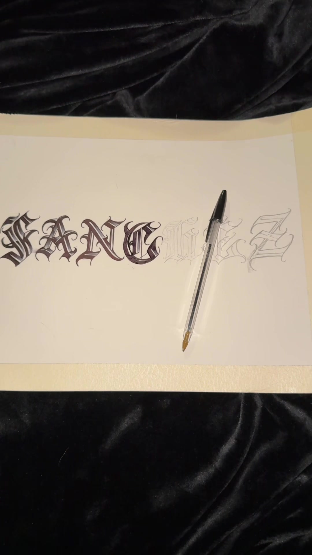 @𝕽𝖔𝖘𝖆