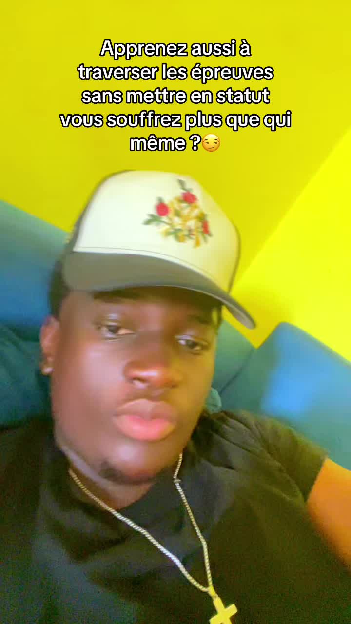 @R&auml;nd&yuml;_l&euml;ch&ouml;c&oslash;l&auml;t_d&uuml;rō&yuml;&auml;ūmē👑🍫