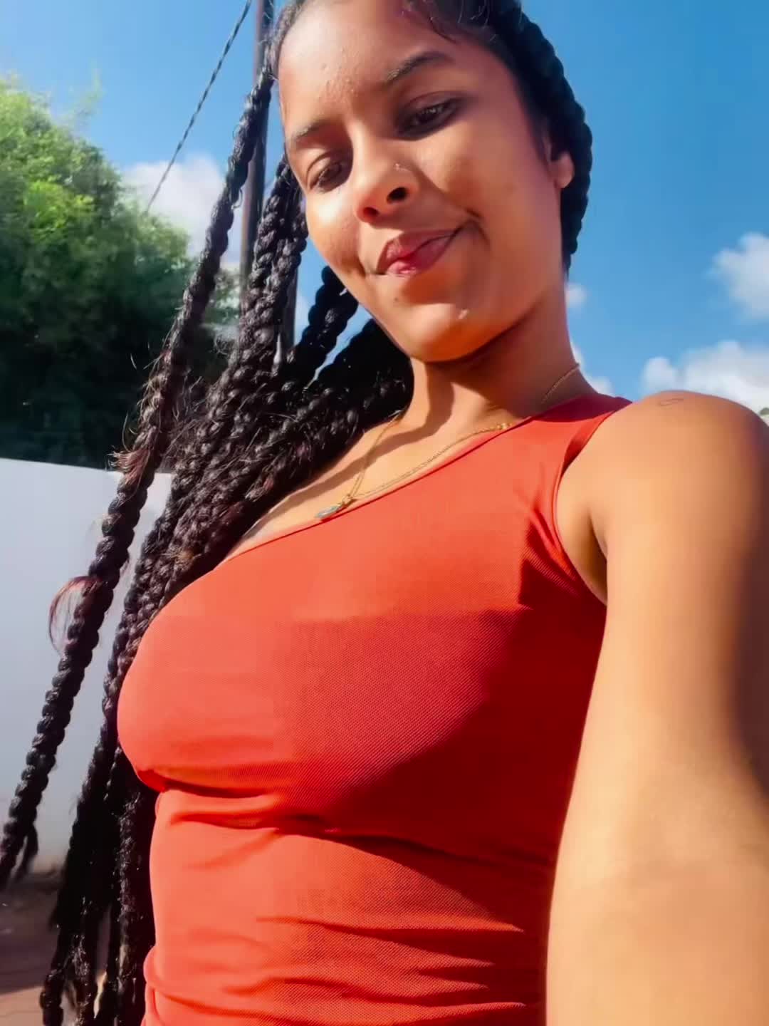 @Gwen. Gla.e🇲🇺