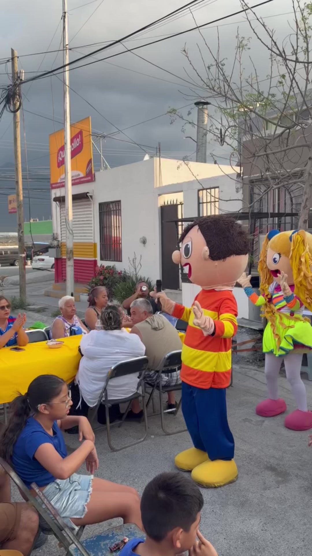 @Chiquilines Producciones