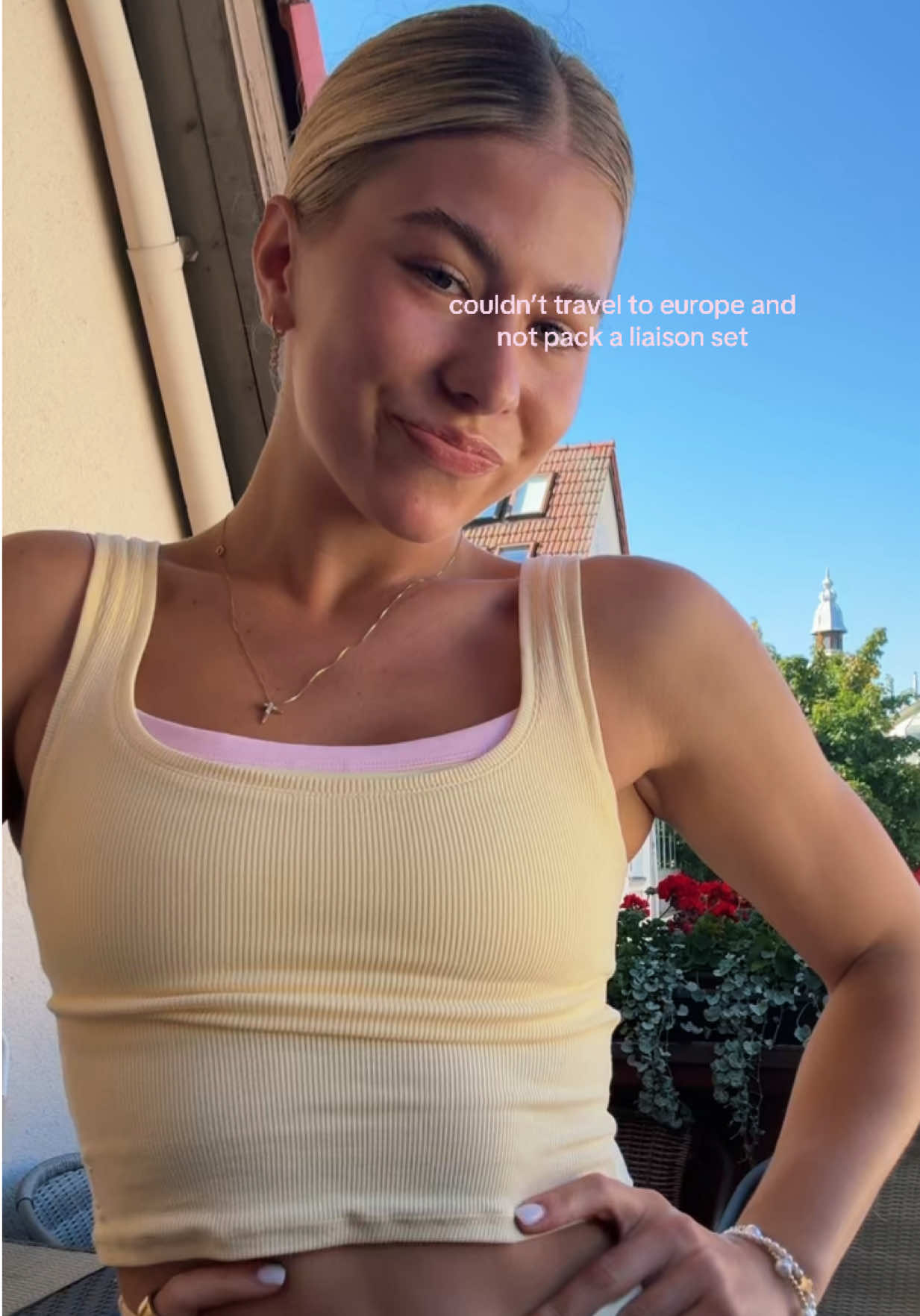 @victoriaurso