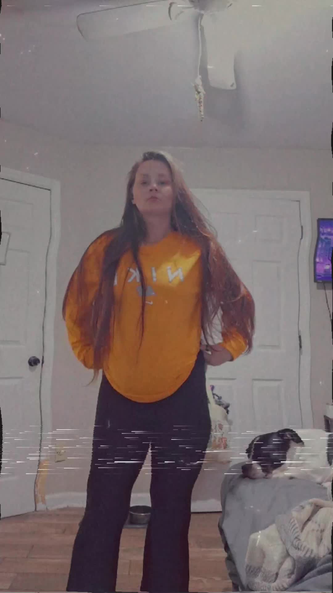 @AnnaNicholebby