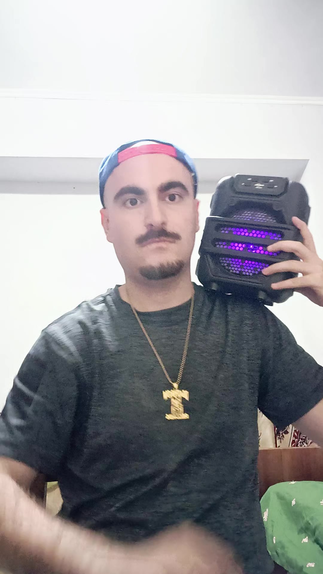 @Թուփակ Շակուր 🖊