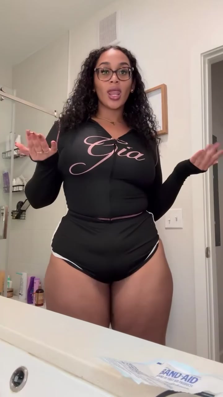 @Anita Isabella