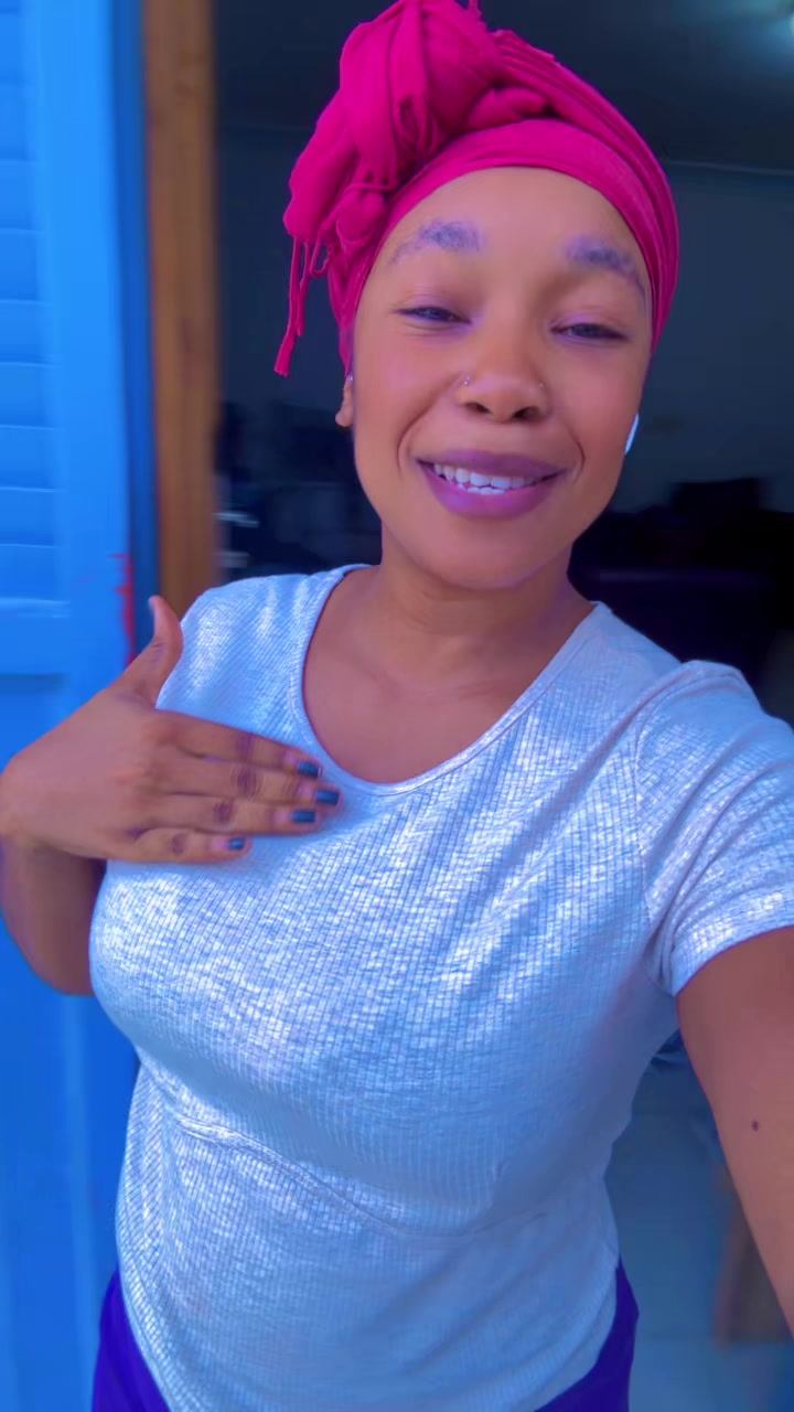 @BARBIE ZUZU REBELLE
