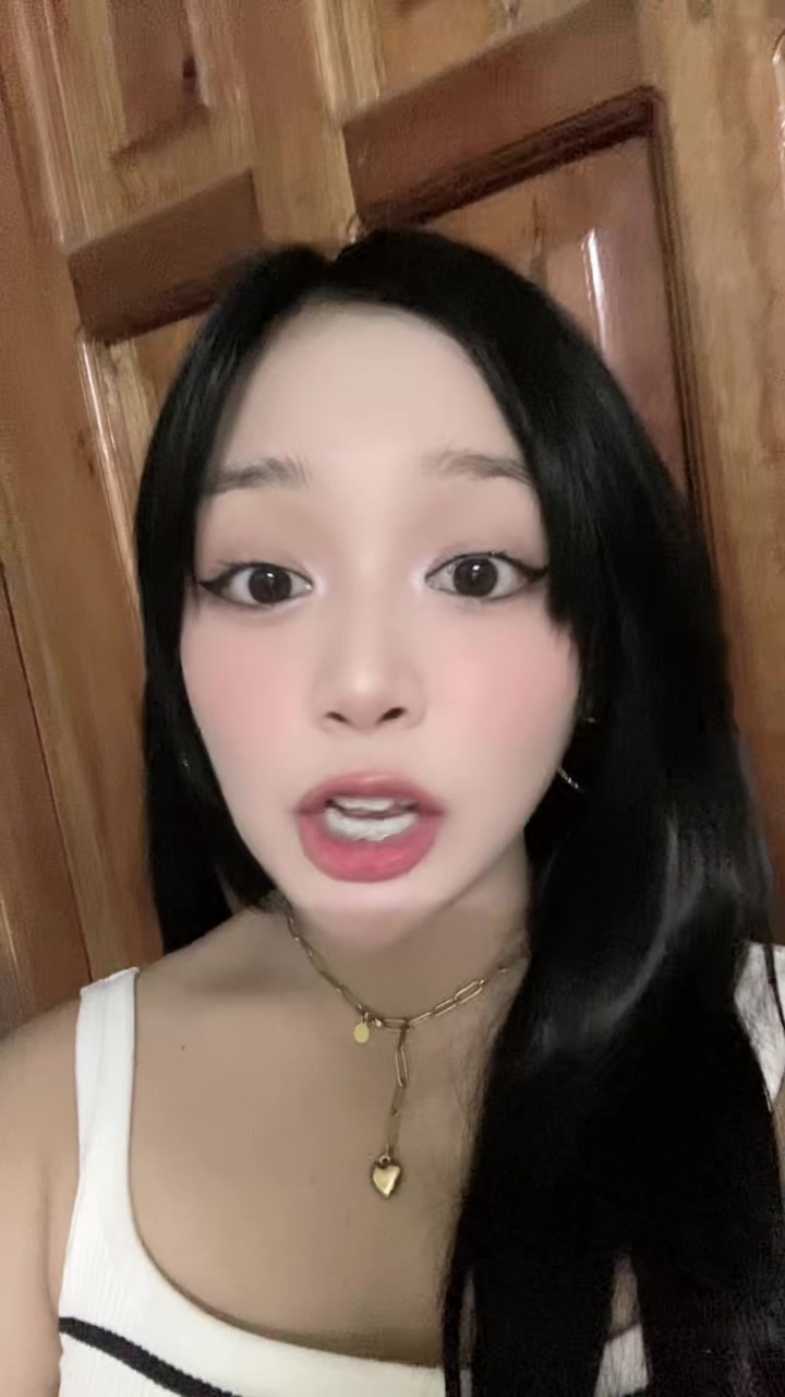 @Alliii