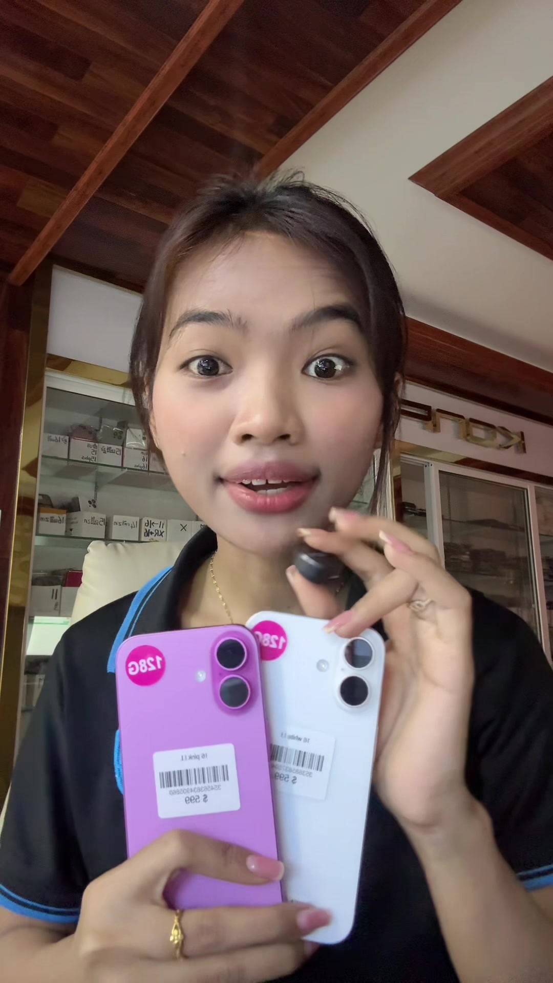 @𝐁𝐥𝐮𝐞 𝐀𝐩𝐩𝐥𝐞 𝟎𝟐 🇰🇭