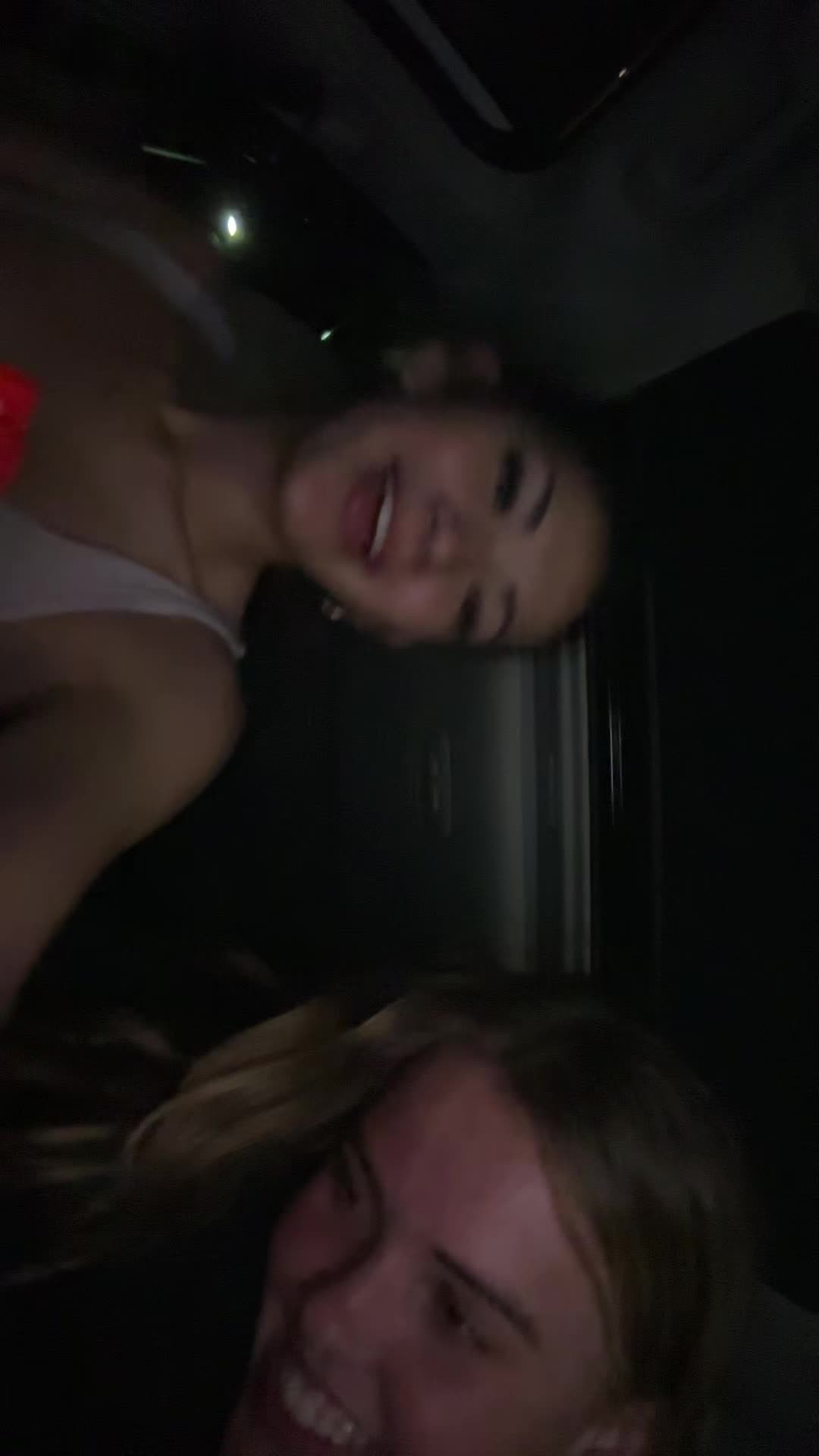 @ariannaspamie