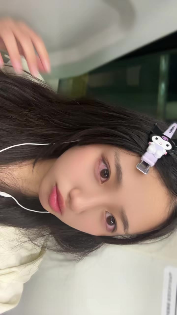 @小川栞依利