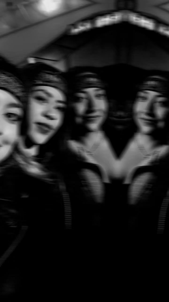 @♕♡⚘𝐕𝐚𝐧𝐞⚘♡♕🪐