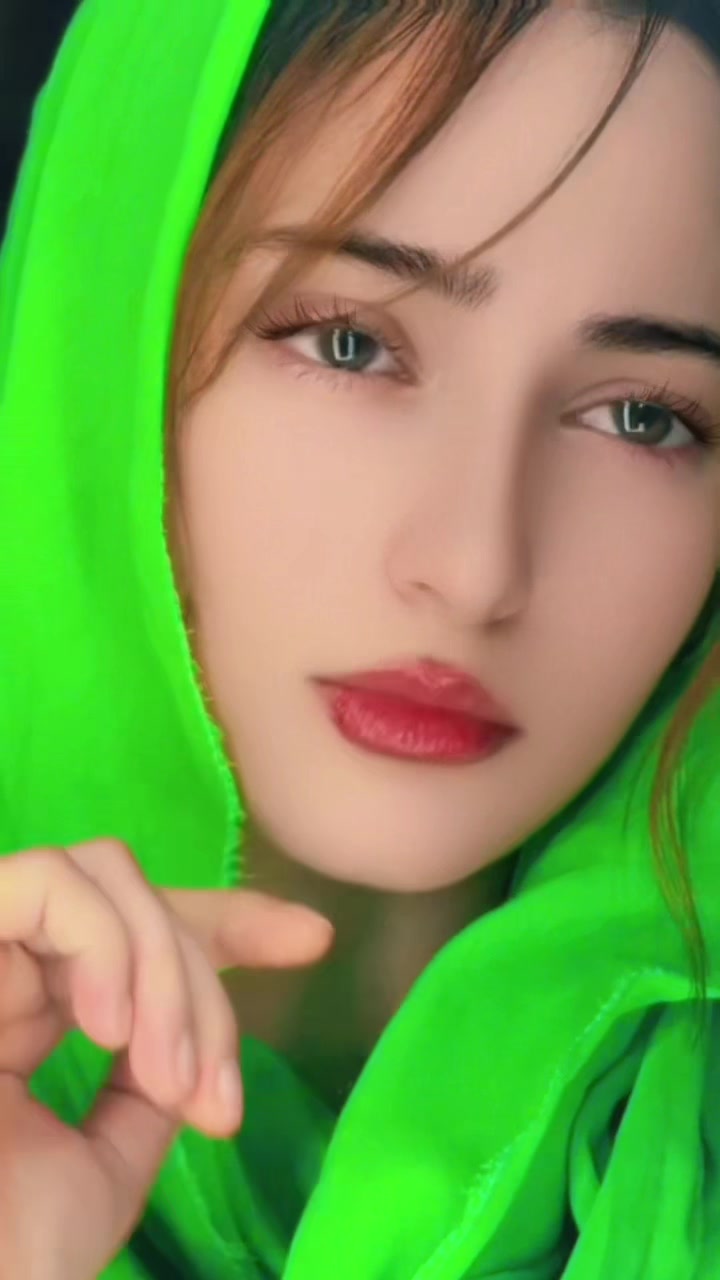 @🦋Ghezal Nazari4. 👑
