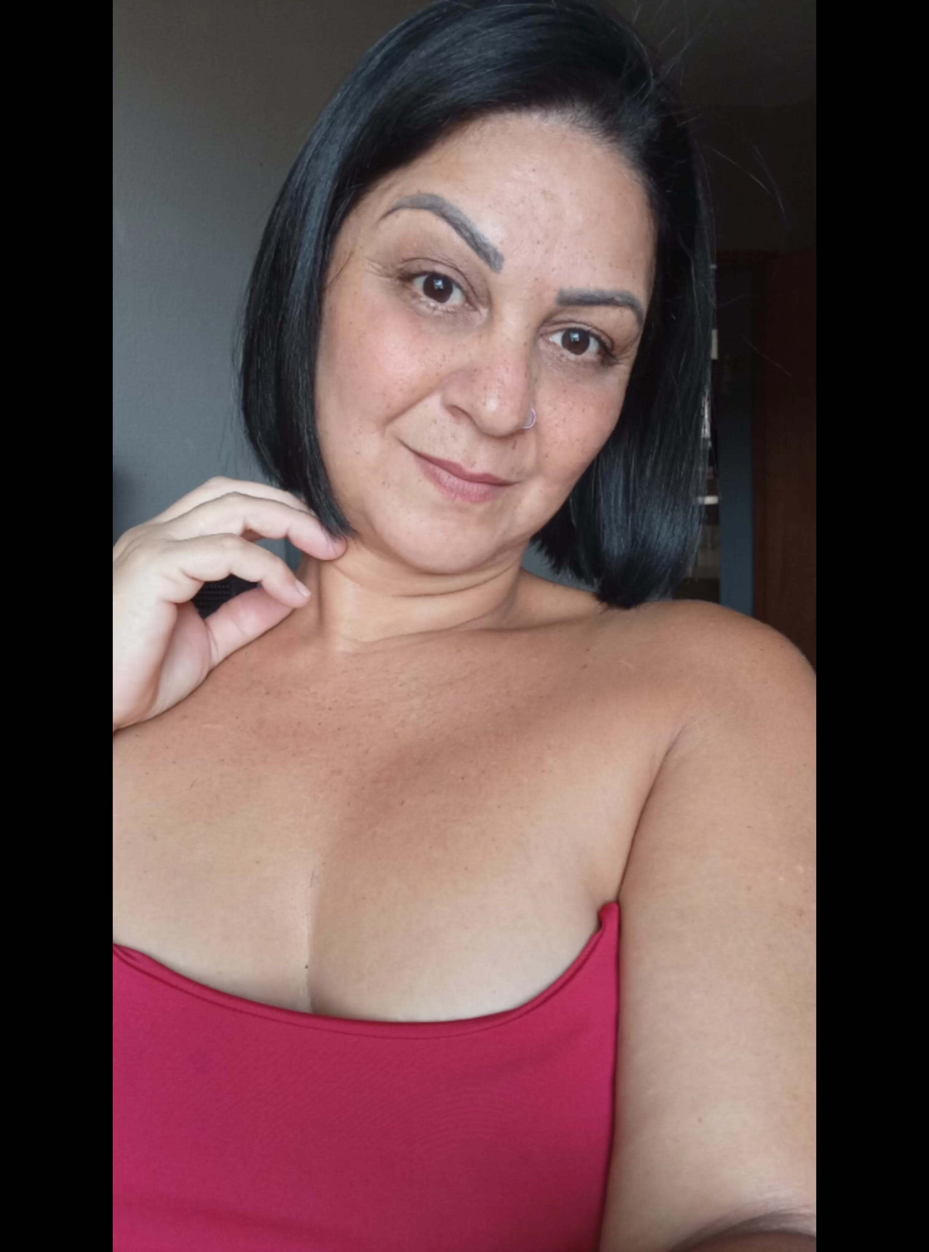 @Adriana Le&atilde;o