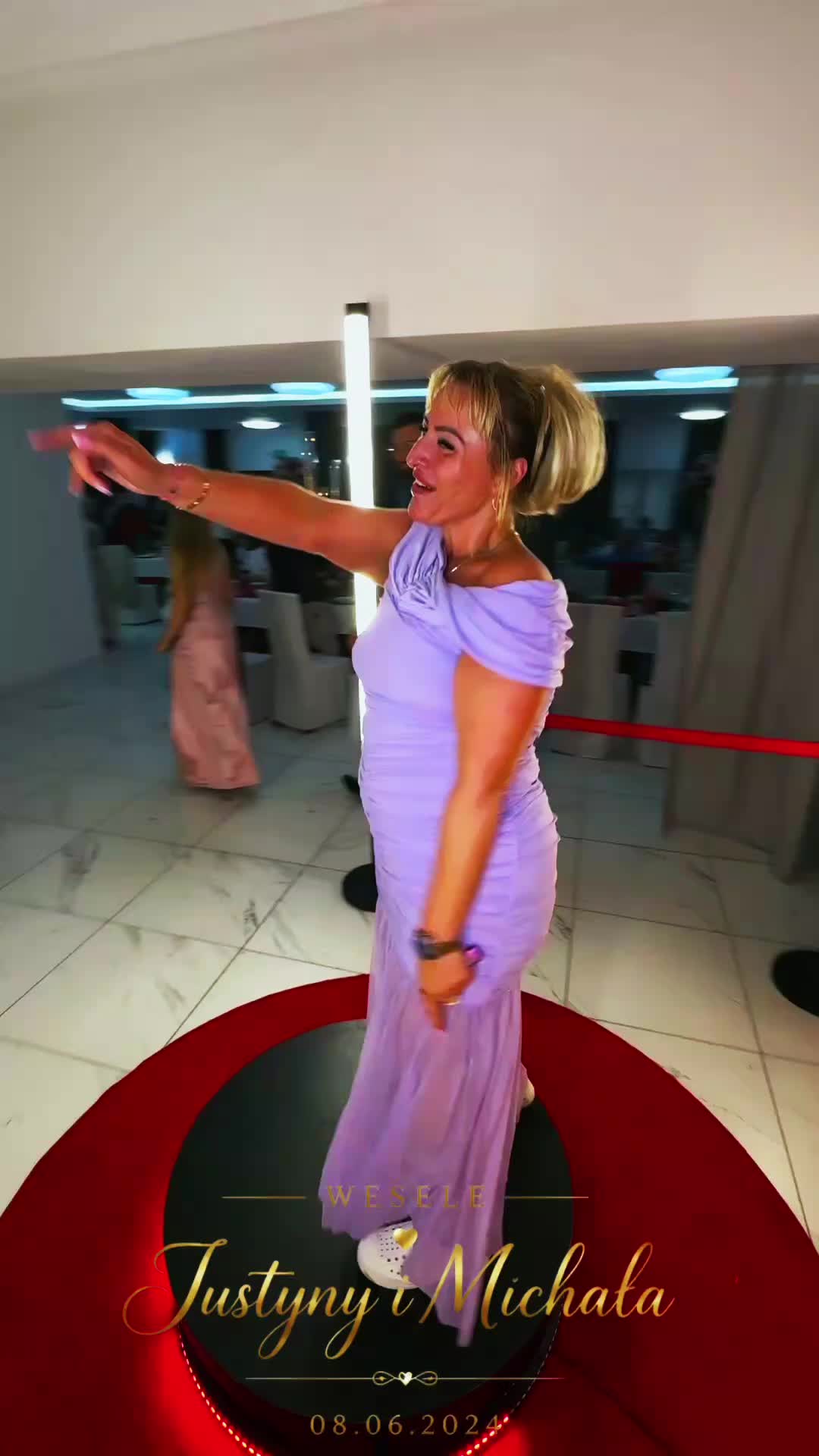 @kroliczekhop*