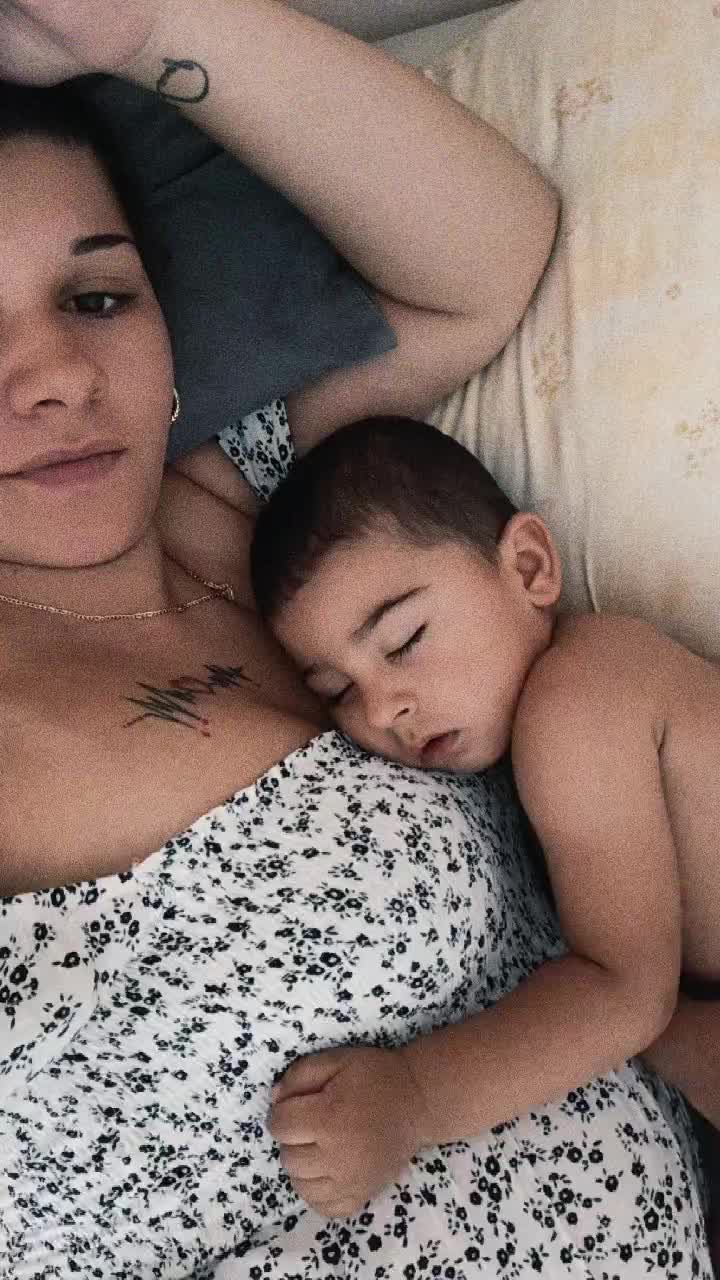 @đëñý💋❤️