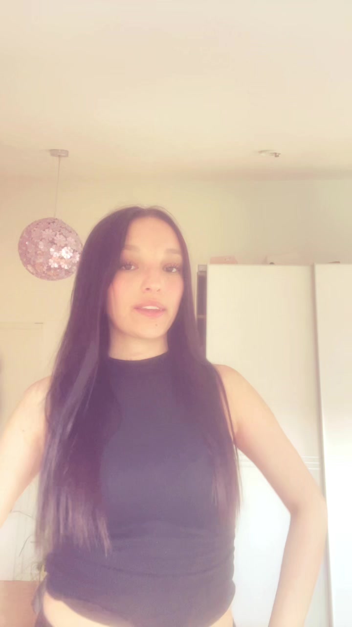 @𝐞𝐥𝐢𝐚𝐧𝐚