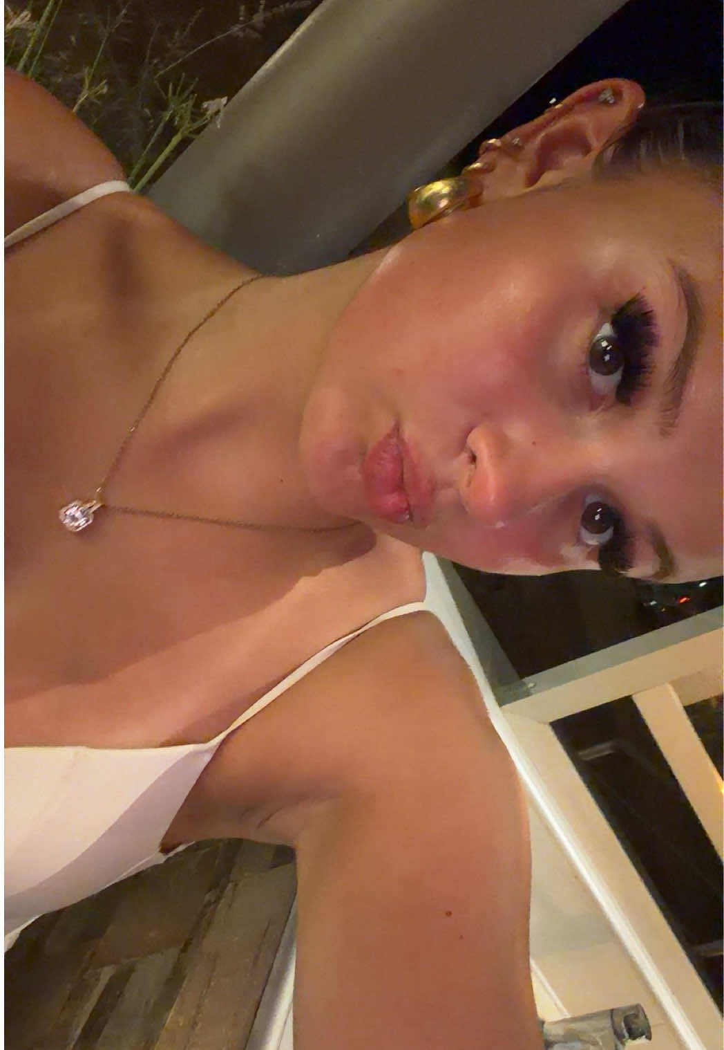@𝑲&lsquo;🧘🏽&zwj;♀️