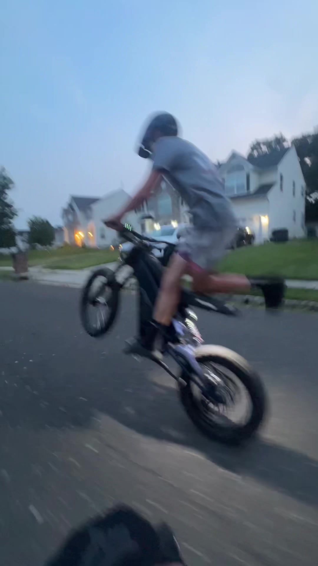 @Jacobzzzzzz