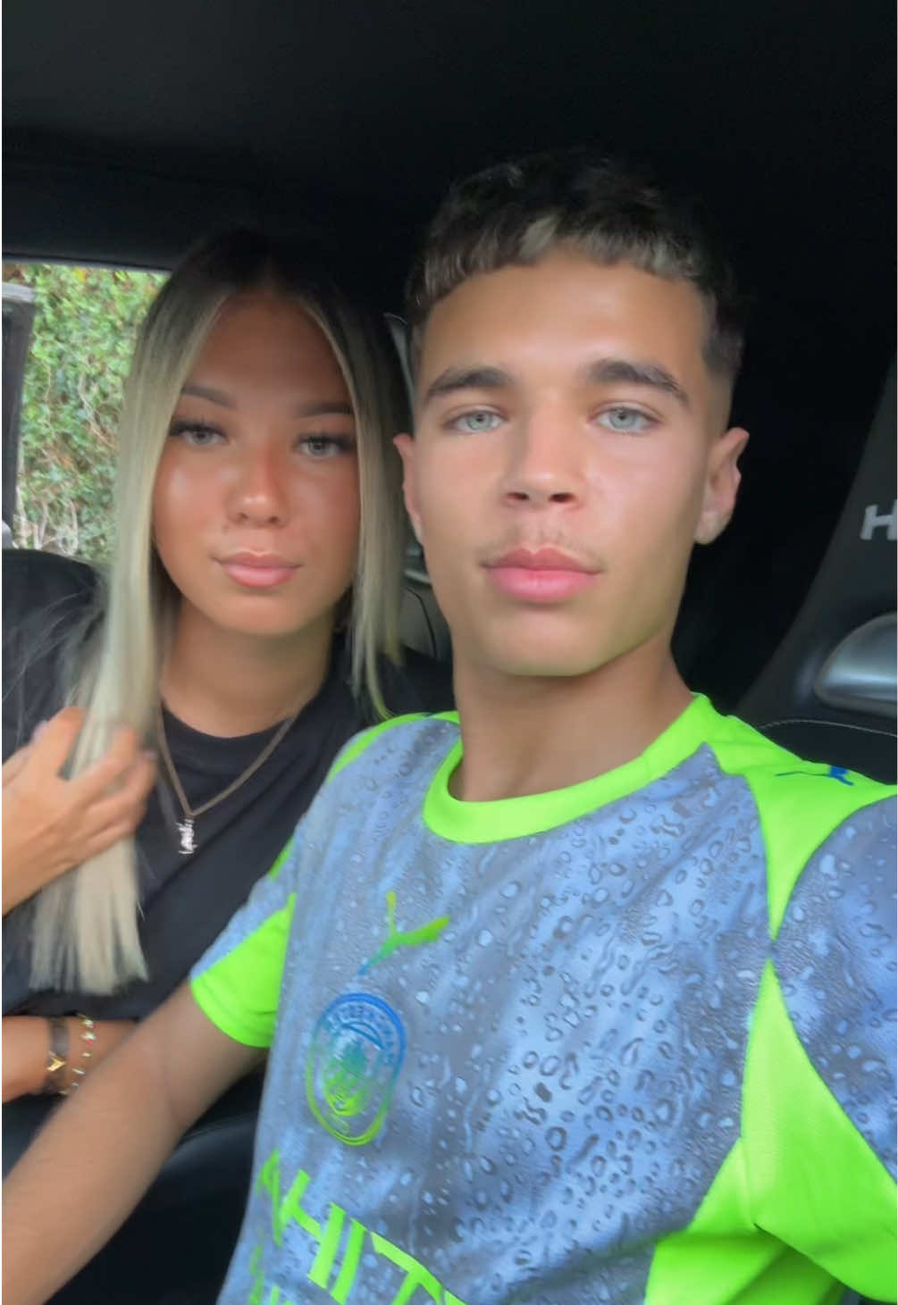 @𝓁𝒾𝓁𝑜𝓊
