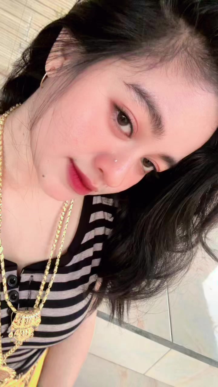 @putri bhawell
