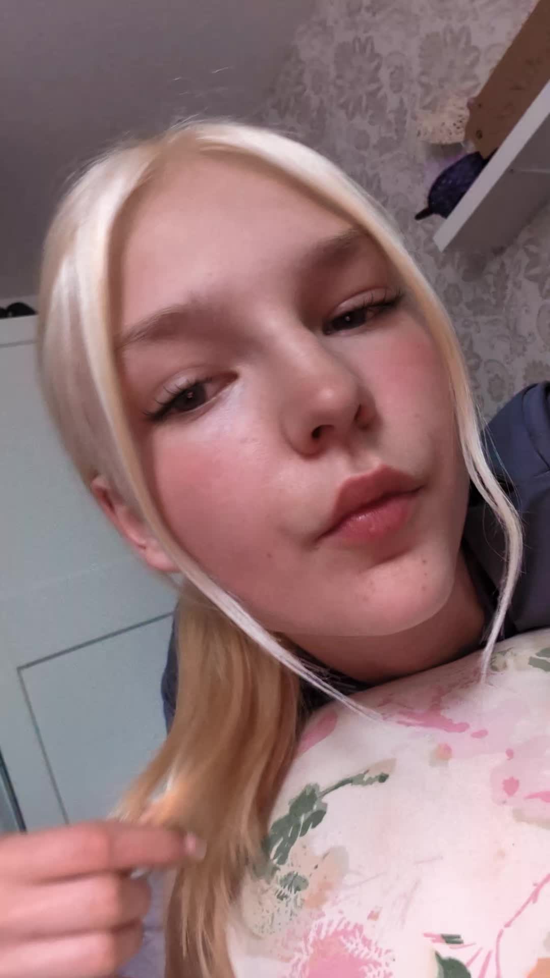 @Lia_lpz_1337