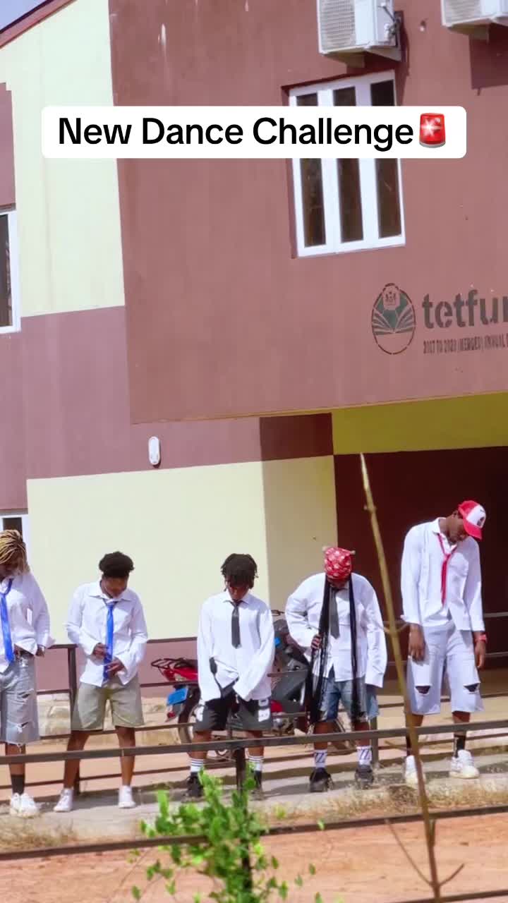 @God’s Gifted Dancers 🏘️