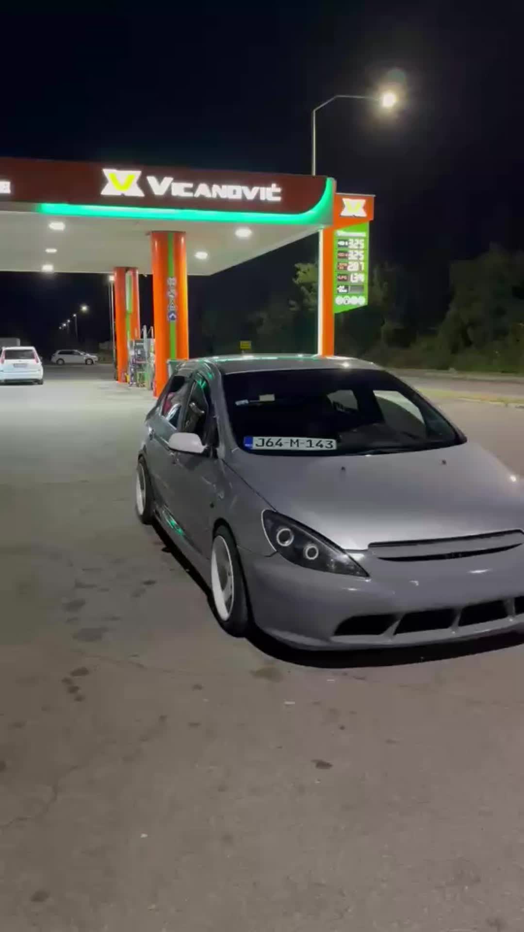 @HDi