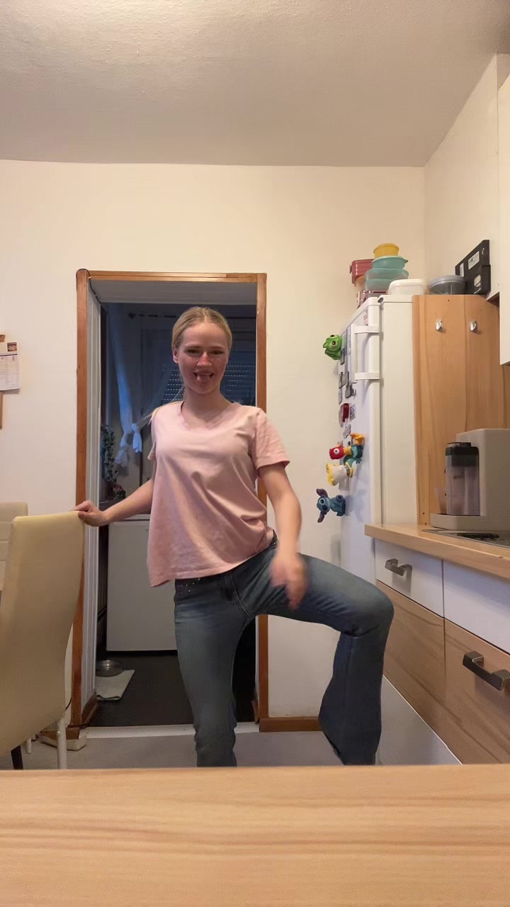 @Emmi