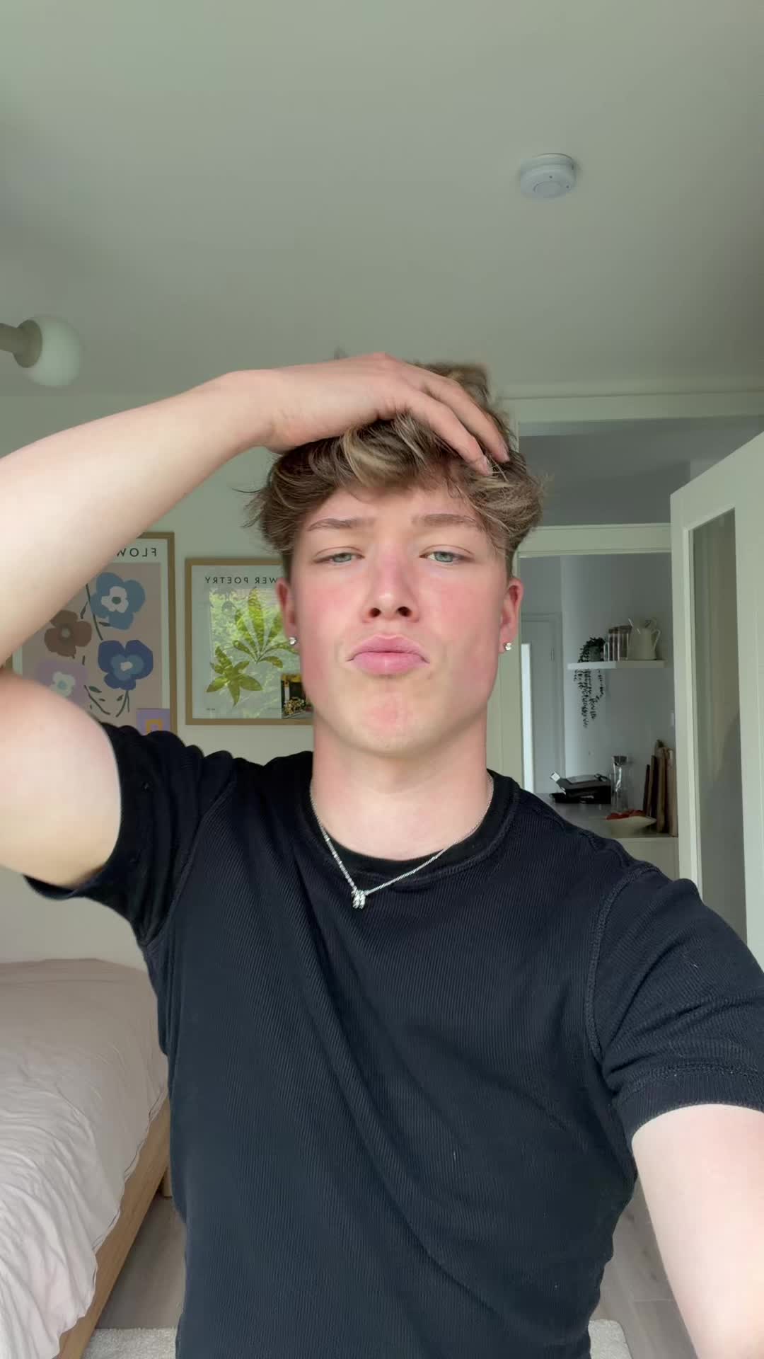 @levi_twinkk