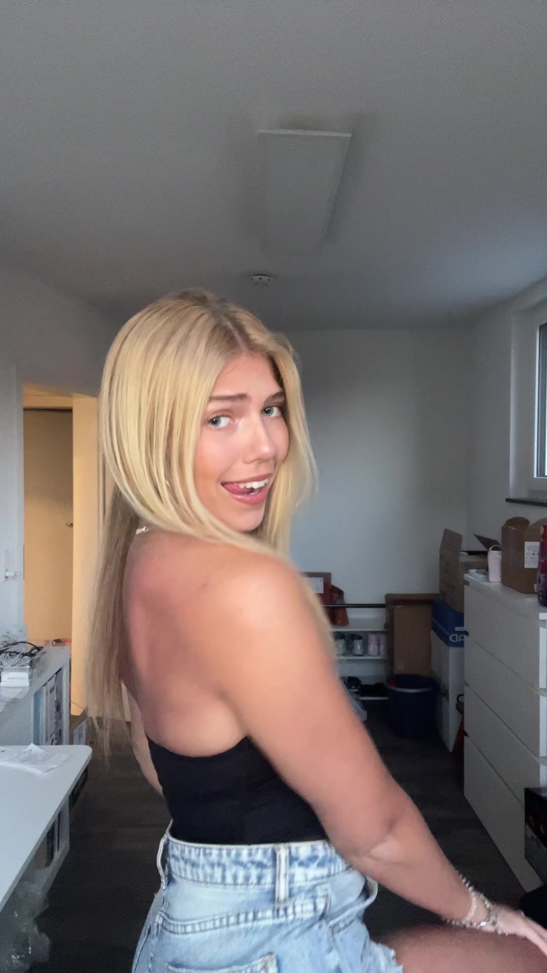 @sinaangelina