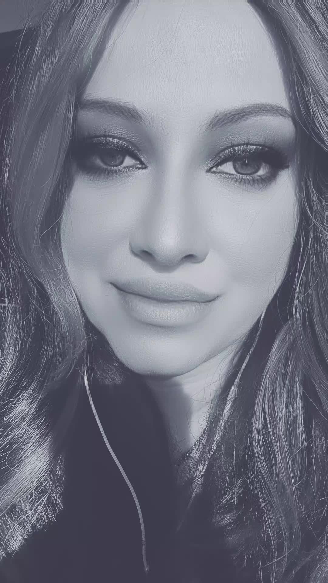 @Angelita Vigano' Ari