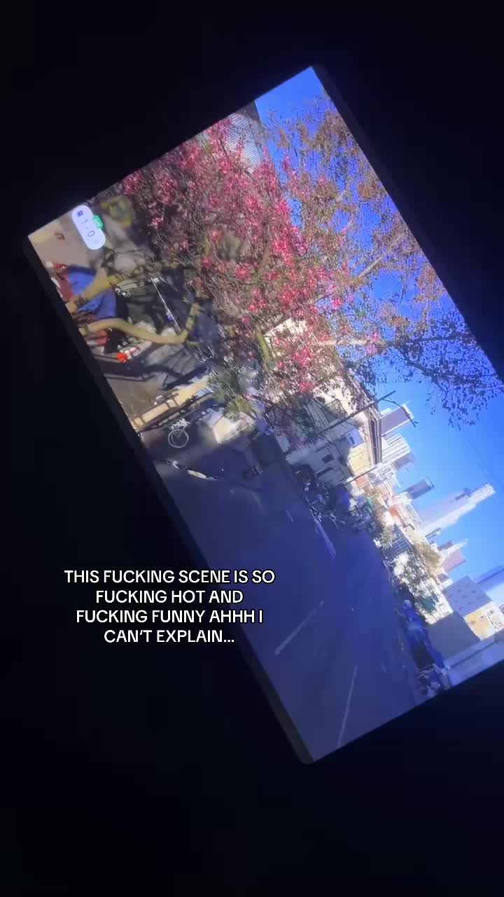 @𖣂