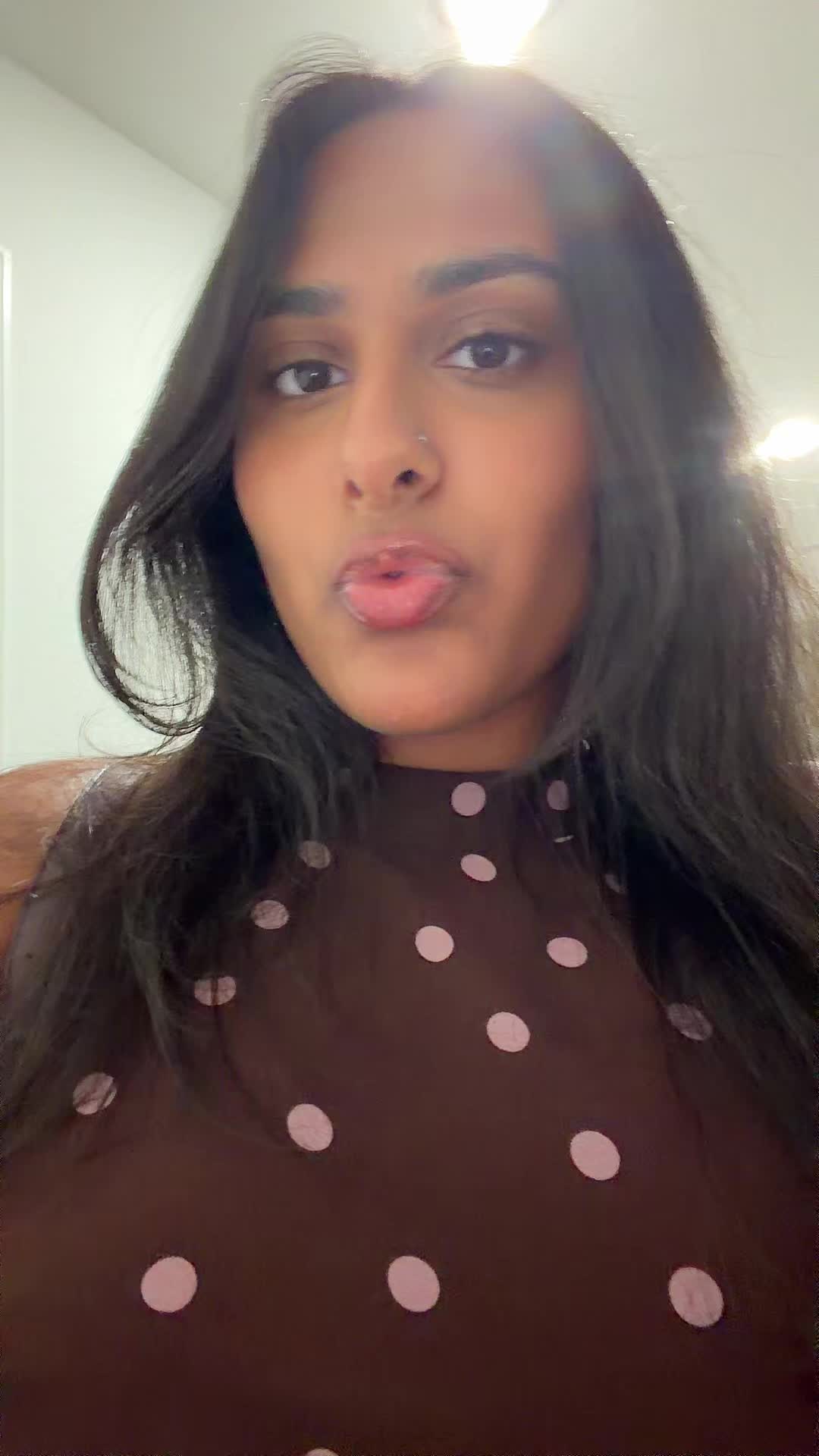 @gomathi