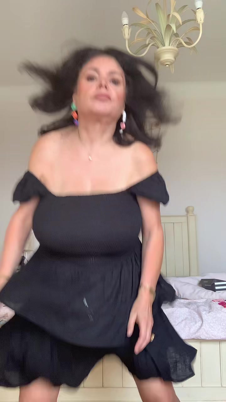 @mimiparesse