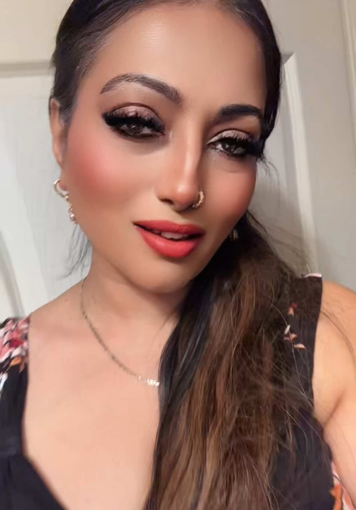 @AsliSona